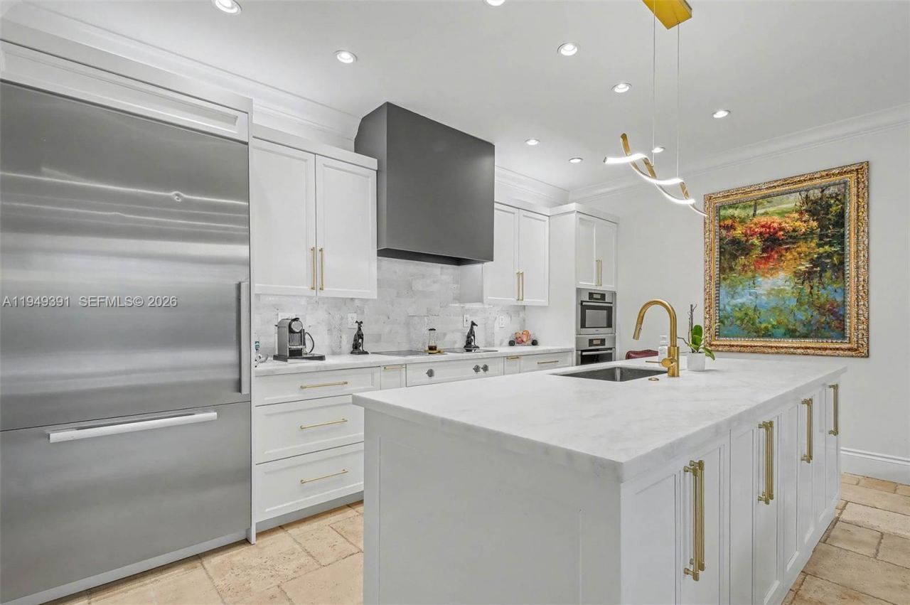 10530 SW 77th Ave, Unit 1, Pinecrest, FL 33156 Photo