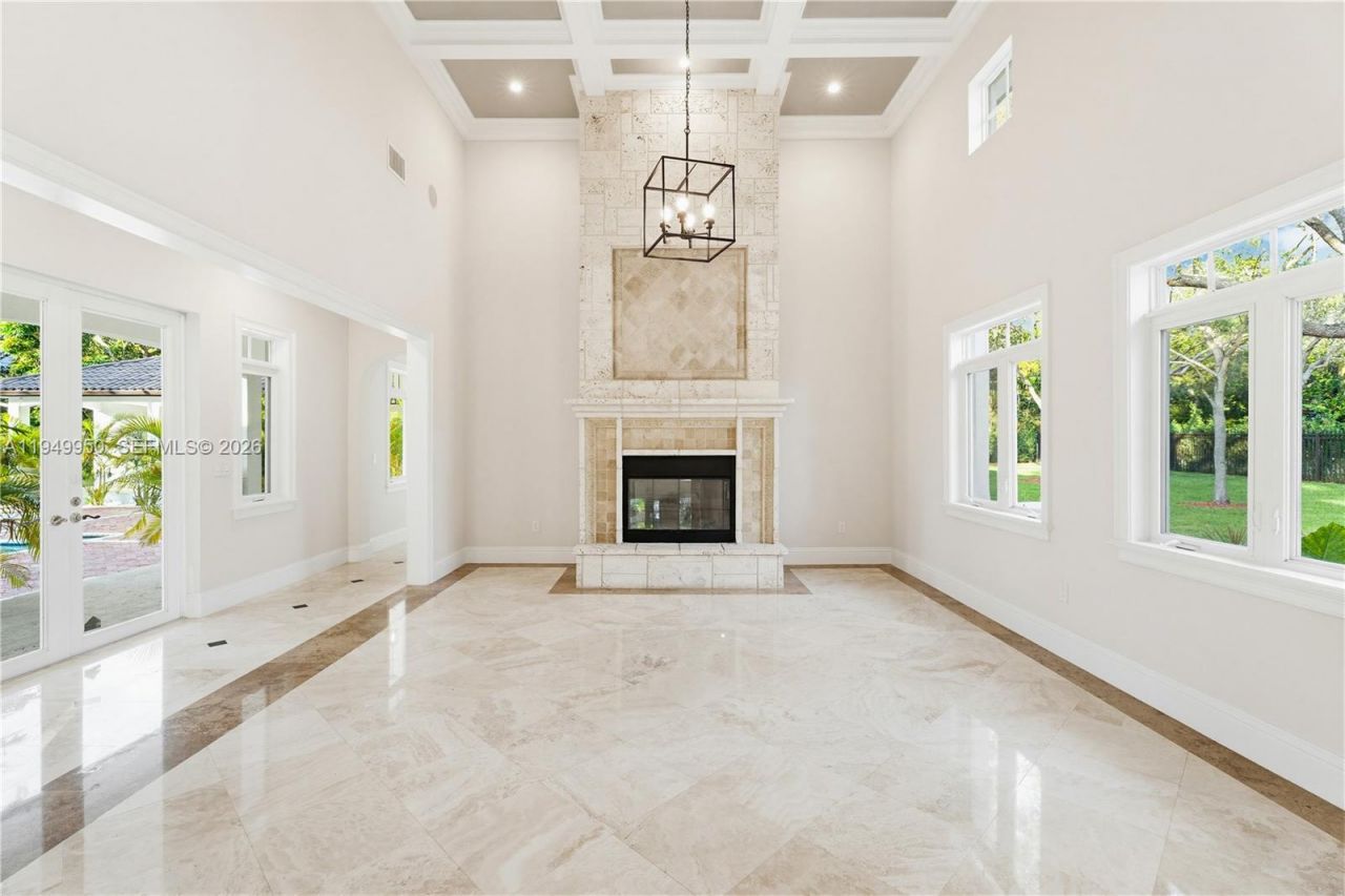 6200 SW 130th Ter, Pinecrest, FL 33156 Photo