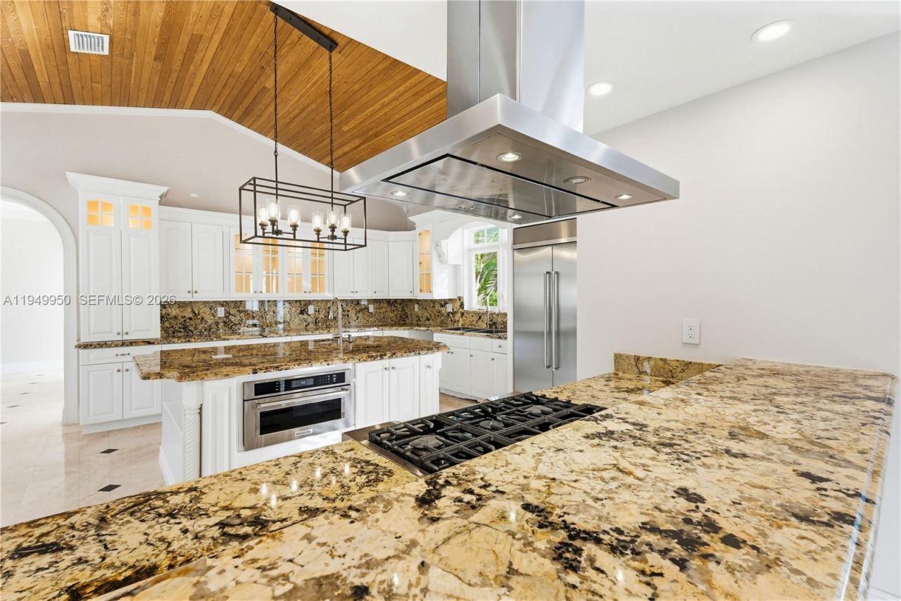 6200 SW 130th Ter, Pinecrest, FL 33156 Photo