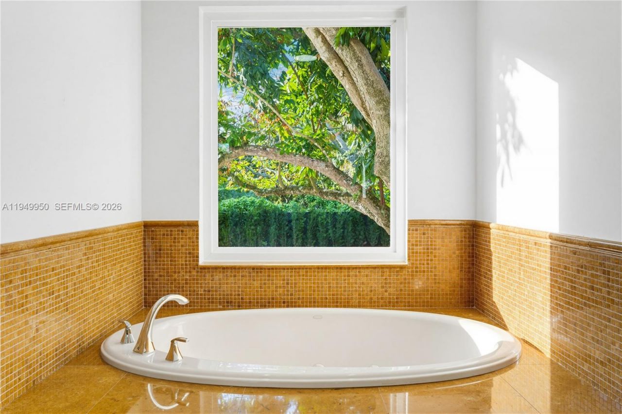 6200 SW 130th Ter, Pinecrest, FL 33156 Photo