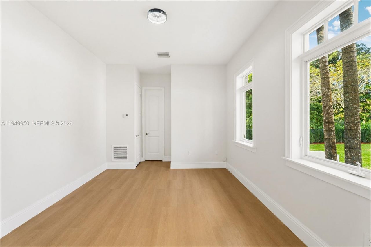 6200 SW 130th Ter, Pinecrest, FL 33156 Photo