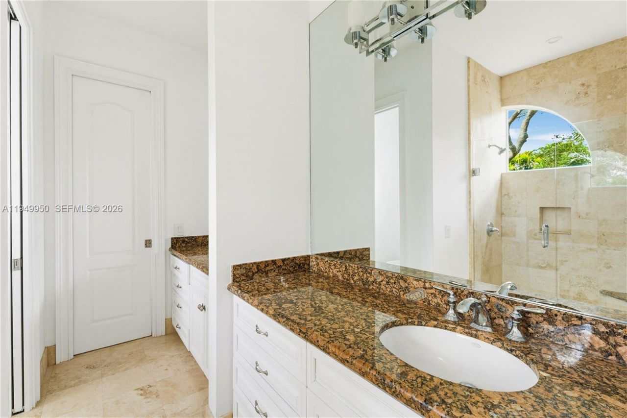 6200 SW 130th Ter, Pinecrest, FL 33156 Photo