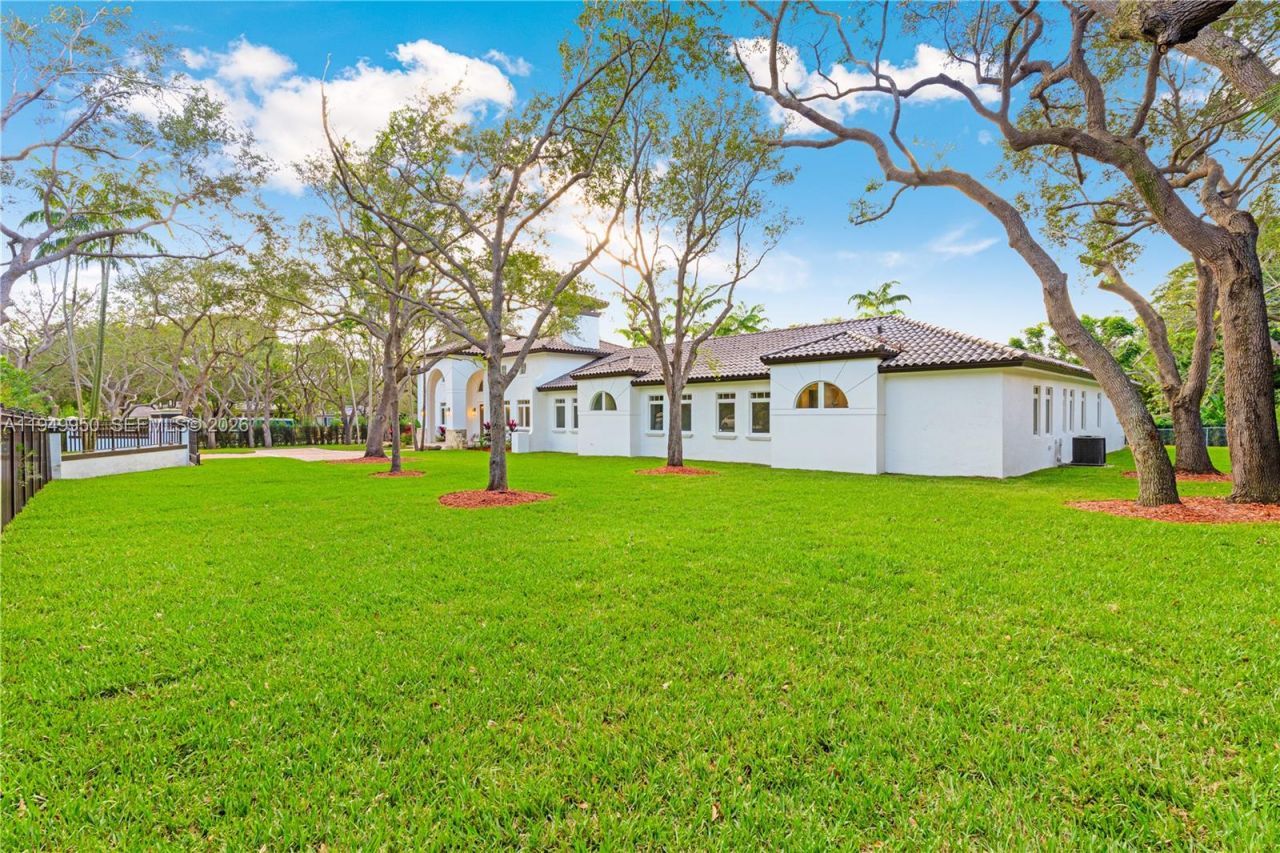 6200 SW 130th Ter, Pinecrest, FL 33156 Photo