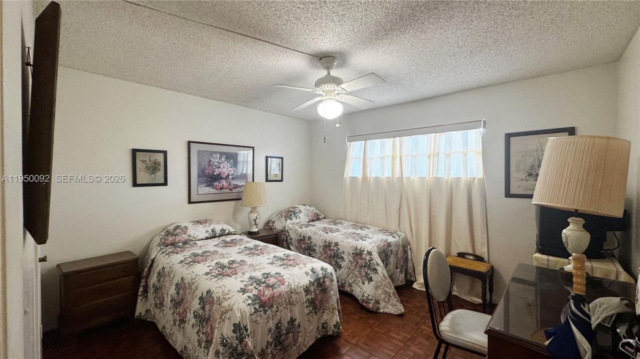 9423 S Hollybrook Lake Dr, Unit 203, Pembroke Pines, FL 33025 Photo