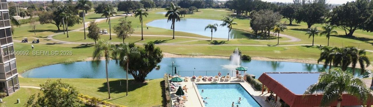 9423 S Hollybrook Lake Dr, Unit 203, Pembroke Pines, FL 33025 Photo