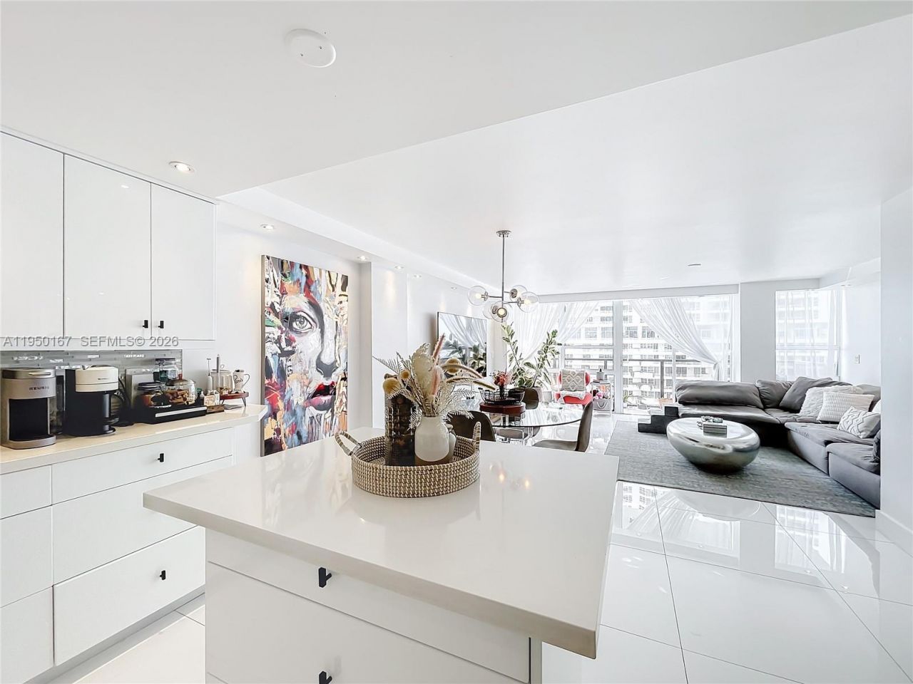 600 NE 36th St, Unit 703, Miami, FL 33137 Photo