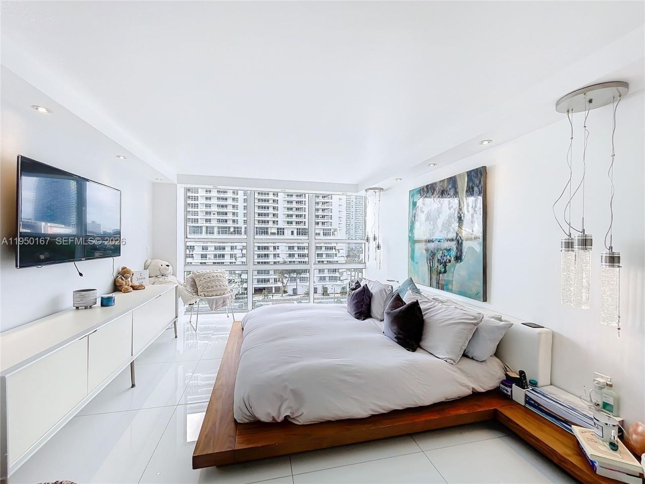 600 NE 36th St, Unit 703, Miami, FL 33137 Photo