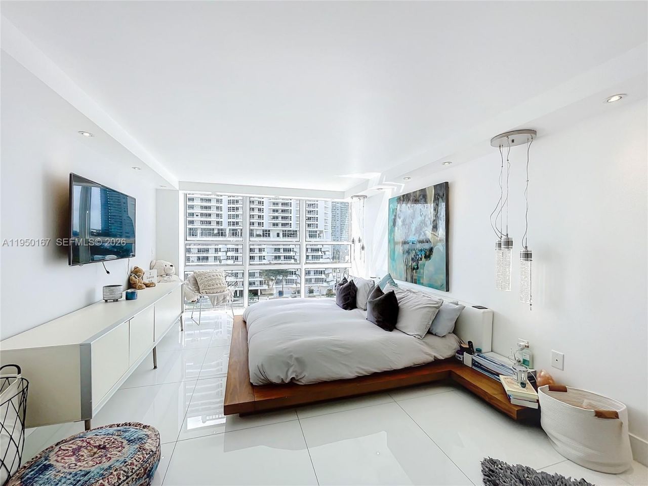 600 NE 36th St, Unit 703, Miami, FL 33137 Photo