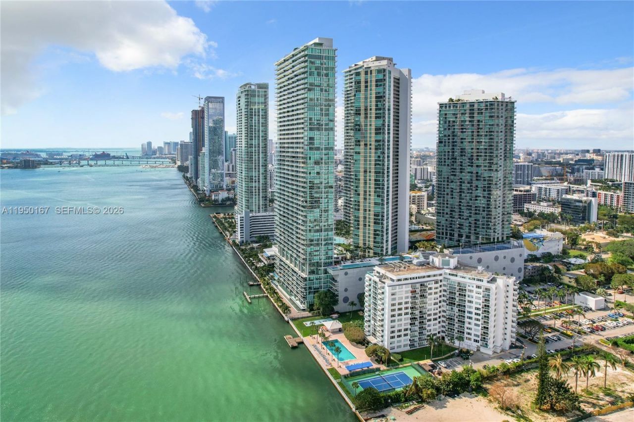 600 NE 36th St, Unit 703, Miami, FL 33137 Photo