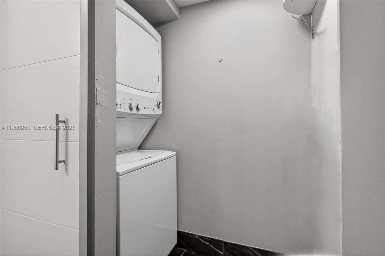 13100 SW 11th Ct, Unit 407C, Pembroke Pines, FL 33027 Photo