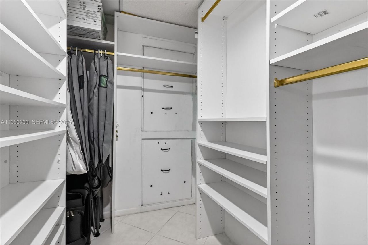 13100 SW 11th Ct, Unit 407C, Pembroke Pines, FL 33027 Photo