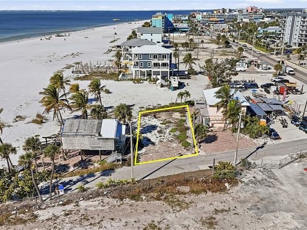 67 Miramar ST, FORT MYERS BEACH, FL 33931