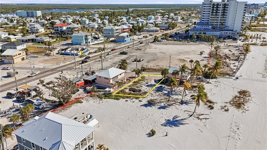 67 Miramar St, Fort Myers Beach, FL 33931 Photo