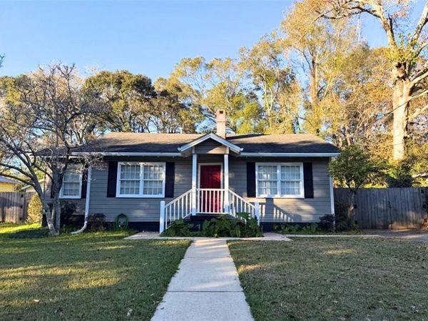 3054 Calais Street, Mobile, AL 36606