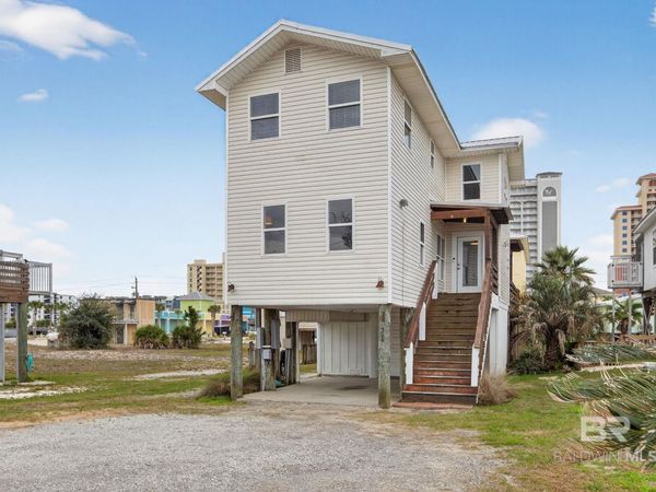 351 E 2nd Avenue, Gulf Shores, AL 36542