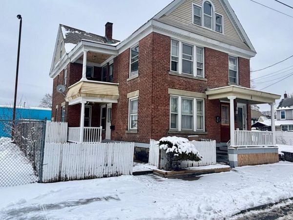 1 Chestnut Street, Schenectady, NY 12307