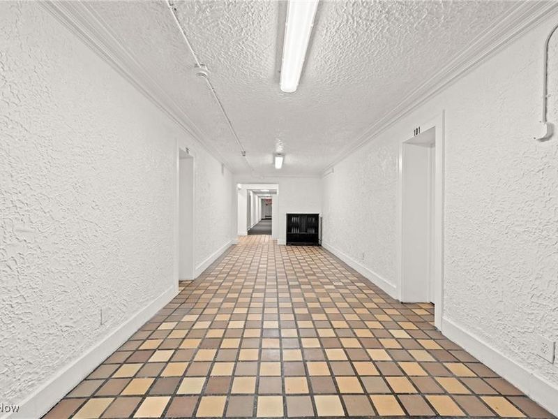 13671 Euclid Avenue, Cleveland, OH 44112 Photo 20