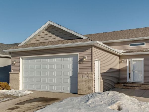 4486 53rd Street S, Fargo, ND 58104