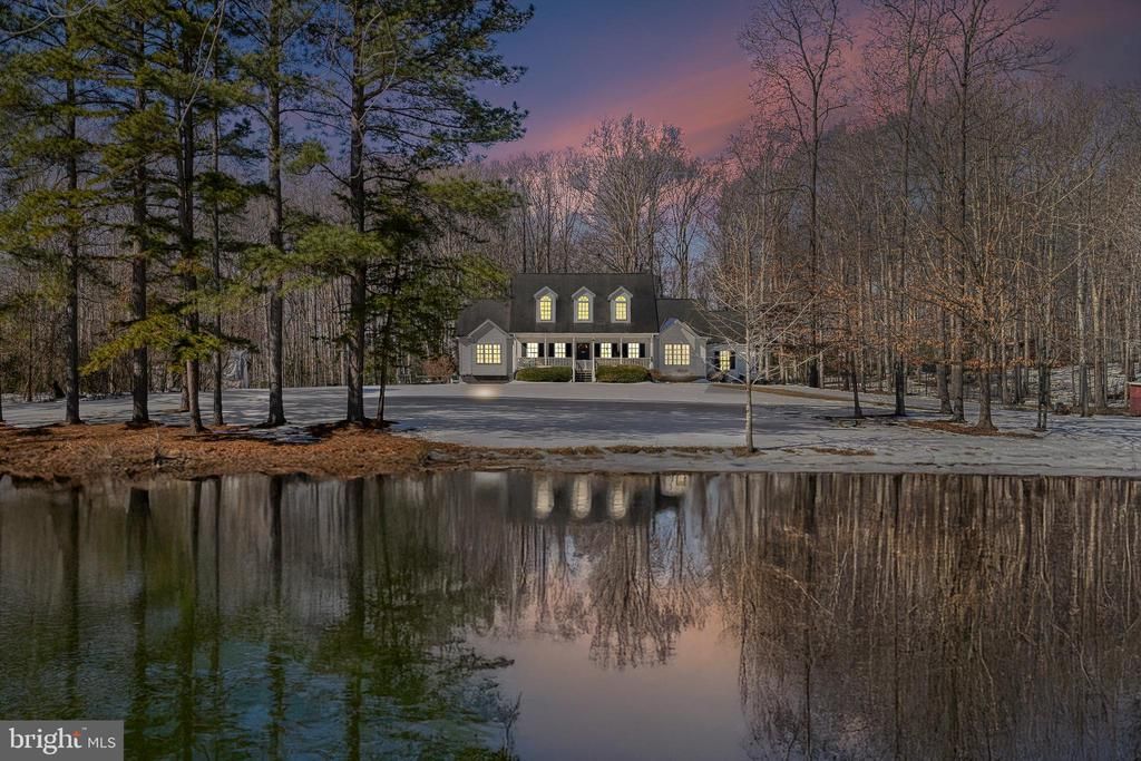 441 Hartwood Road, Fredericksburg, VA 22406 Main Photo