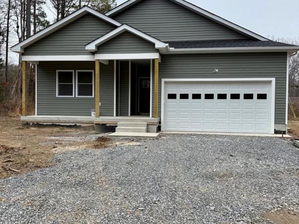 94 Dingley Rd, MONTROSS, VA 22520