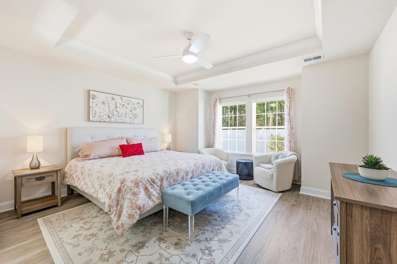 3835 Park Pointe Ave. Photo 15