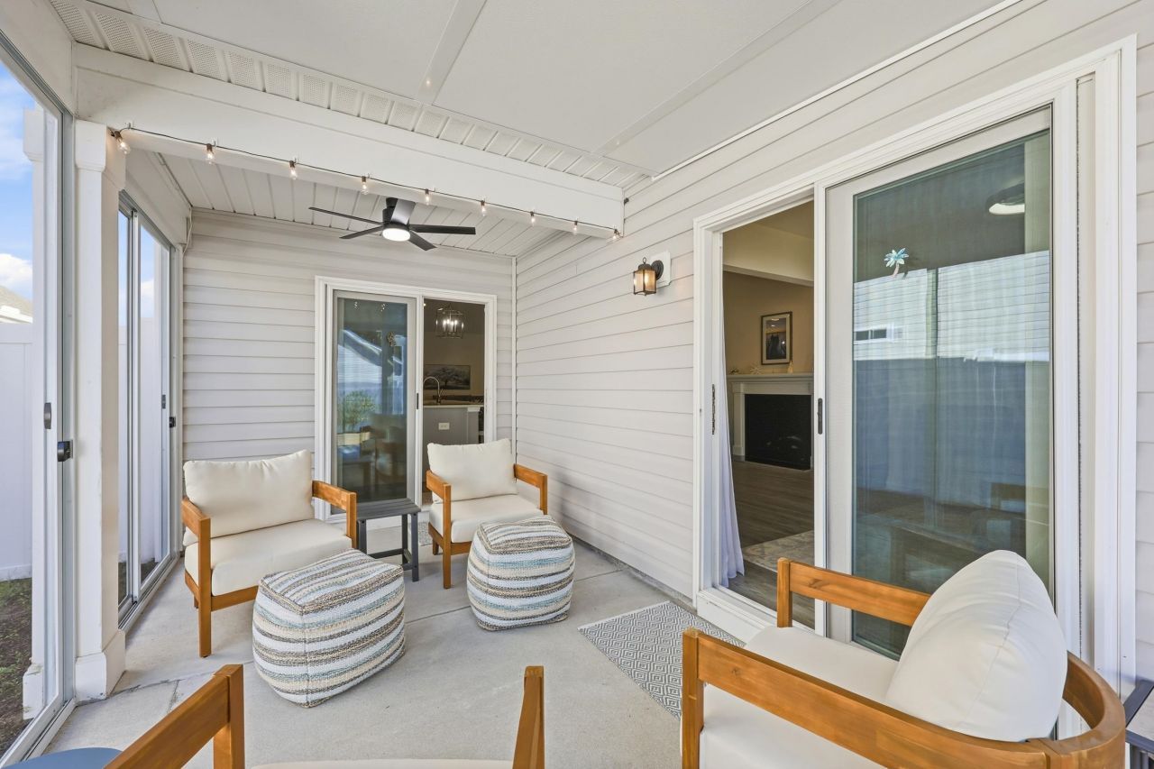 3835 Park Pointe Ave. Photo 30