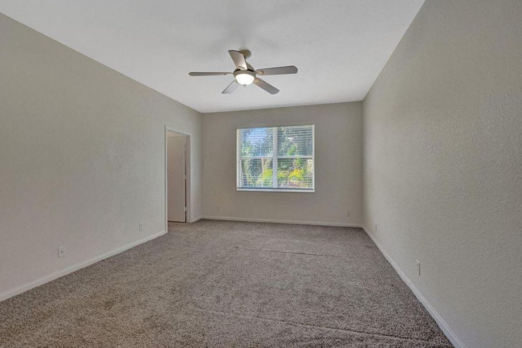 5302 Victoria Circle, West Palm Beach, FL 33409 Photo