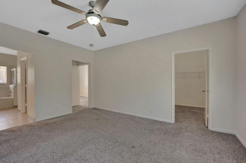 5302 Victoria Circle, West Palm Beach, FL 33409 Photo