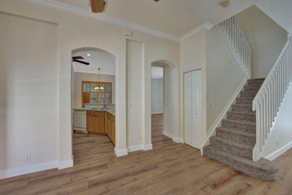 5302 Victoria Circle, West Palm Beach, FL 33409 Photo