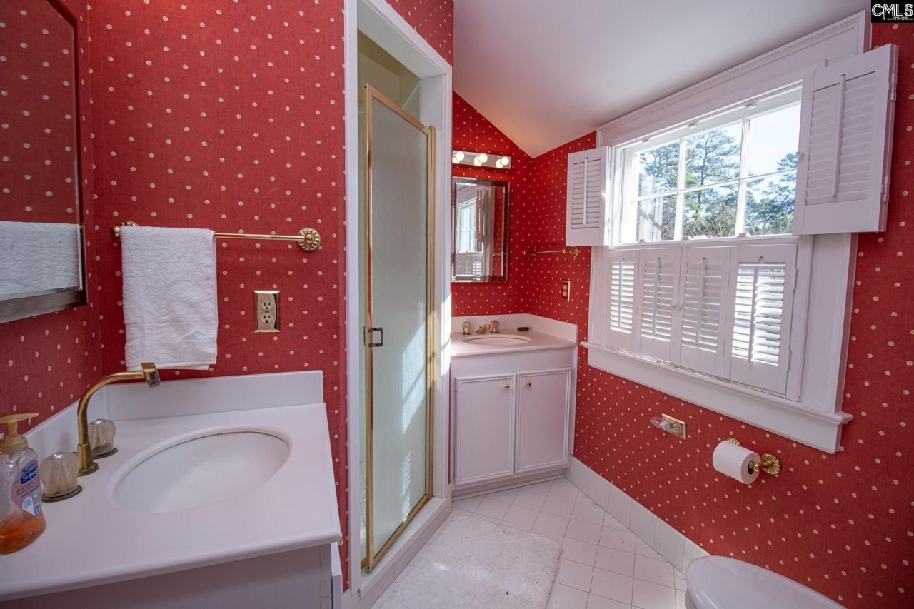 2631 Stratford Road Photo 21