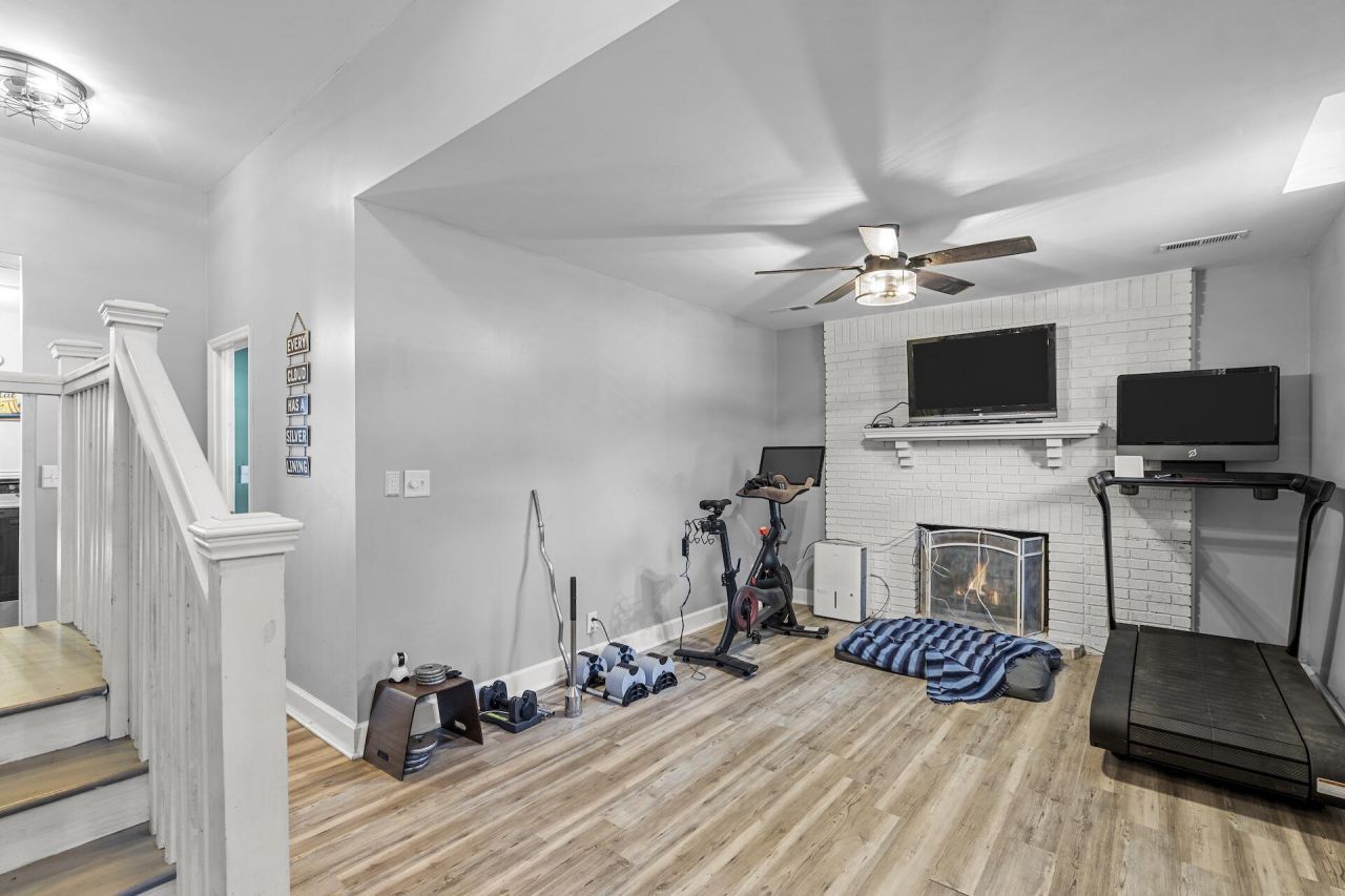 1251 Julian Clark Road Photo 19