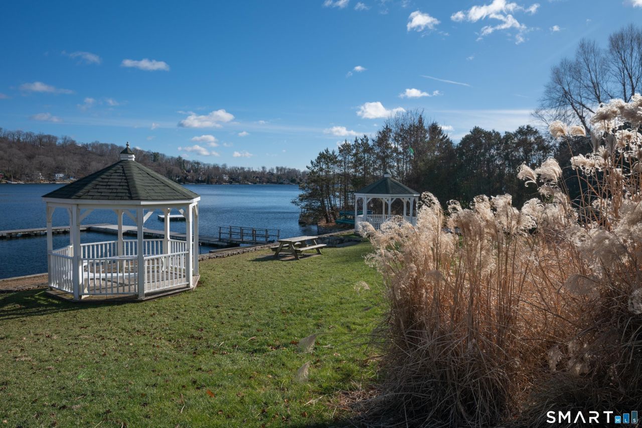 9 North Beach, New Fairfield, CT 06812 Main Photo