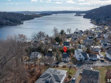 9 North Beach , New Fairfield, CT 06812