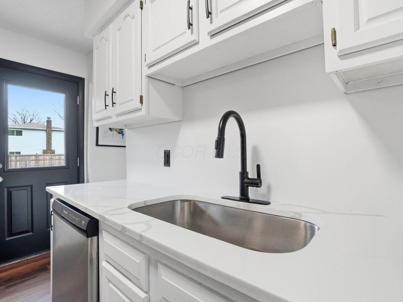 4672 Sperry Avenue, Columbus, OH 43230 Photo 11