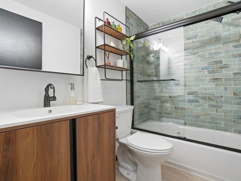 4672 Sperry Avenue, Columbus, OH 43230 Photo 13