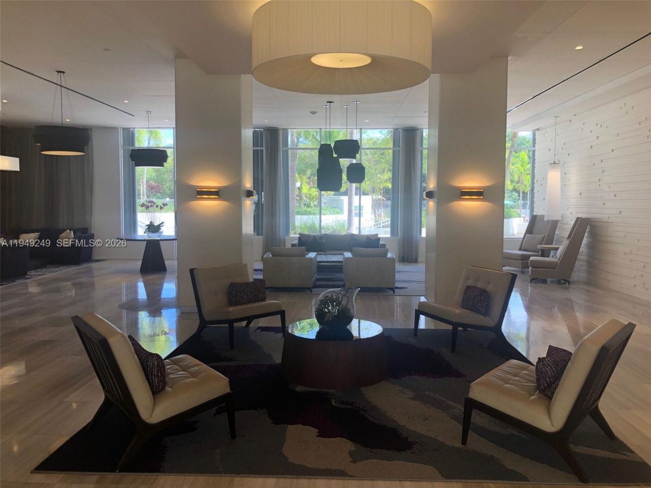 100 Bayview Dr , Unit 408, Sunny Isles Beach, FL 33160 Photo