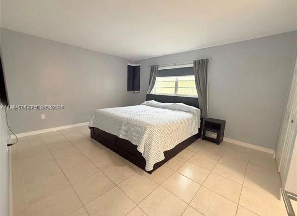 8931 N New River Canal Rd, Unit 4C, Plantation, FL 33324 Photo