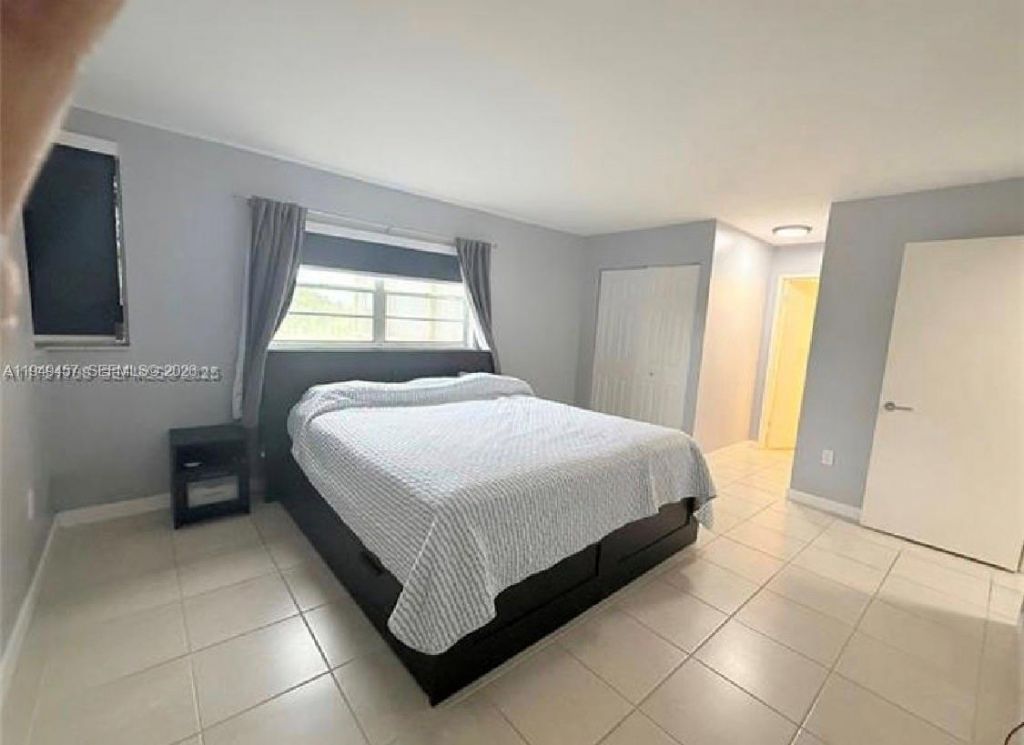 8931 N New River Canal Rd, Unit 4C, Plantation, FL 33324 Photo