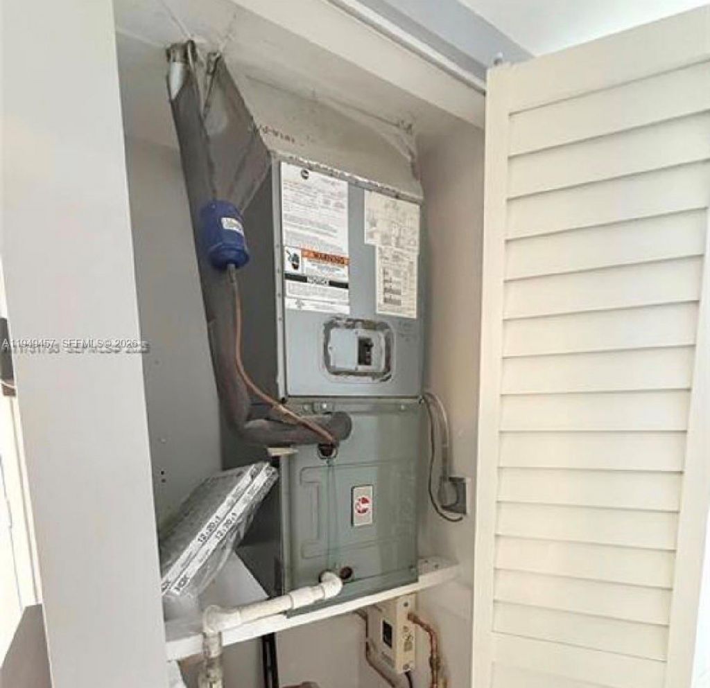 8931 N New River Canal Rd, Unit 4C, Plantation, FL 33324 Photo