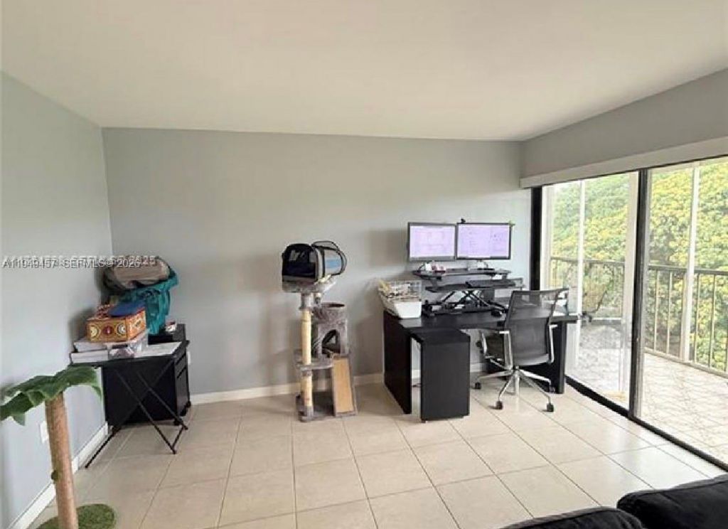 8931 N New River Canal Rd, Unit 4C, Plantation, FL 33324 Photo