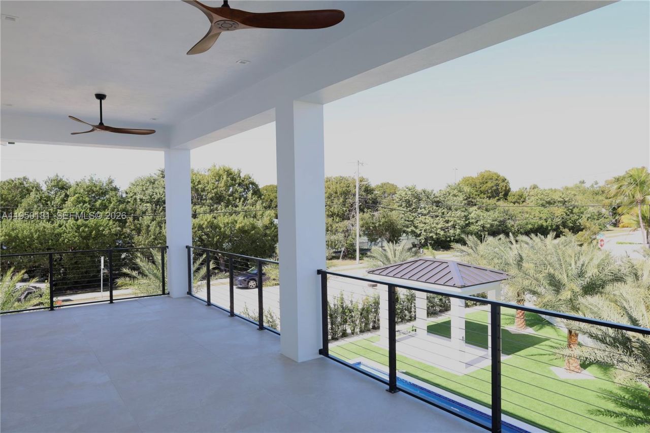 258 Caribbean Dr , Key Largo, FL 33037 Photo