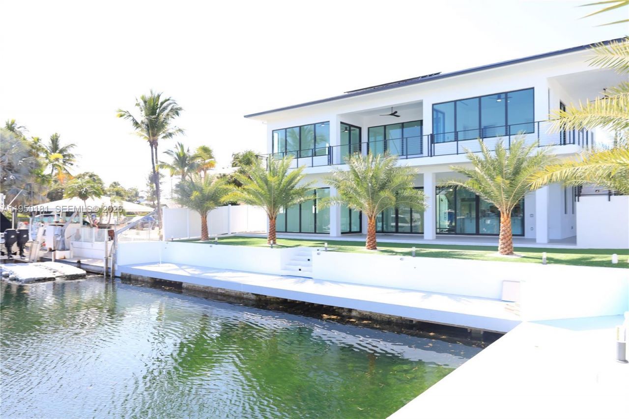 258 Caribbean Dr , Key Largo, FL 33037 Photo