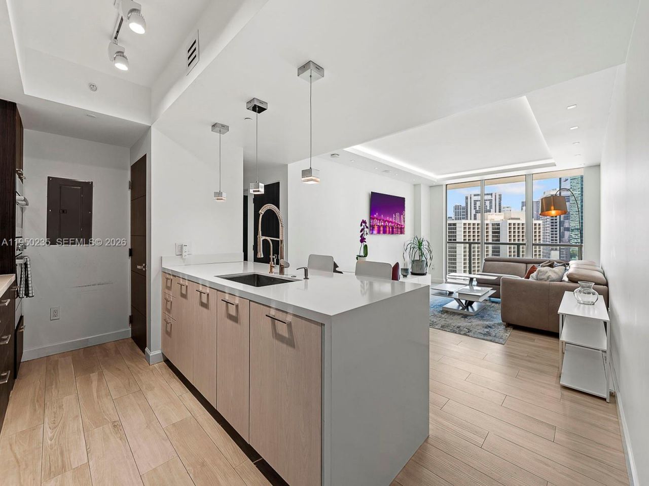 500 Brickell Ave, Unit 2203, Miami, FL 33131 Photo