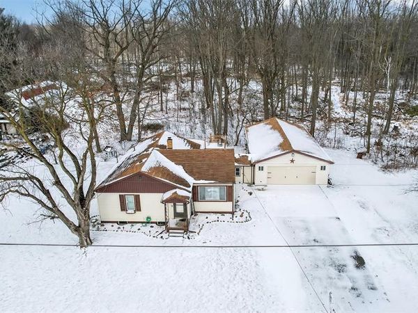 3241 Curtis Road, Bridgeport Twp, MI 48415