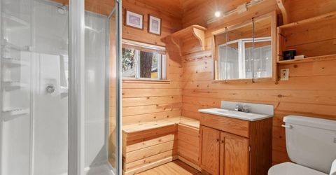 874 San Jose Avenue, South Lake Tahoe, CA 96150 Photo