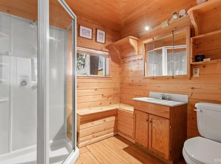 874 San Jose Avenue, South Lake Tahoe, CA 96150 Photo