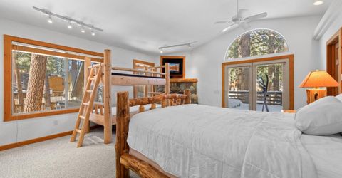 874 San Jose Avenue, South Lake Tahoe, CA 96150 Photo