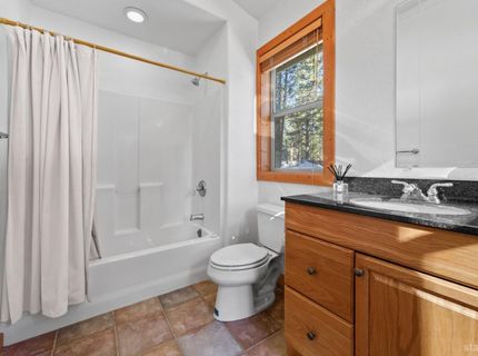 874 San Jose Avenue, South Lake Tahoe, CA 96150 Photo