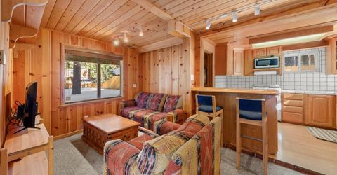 874 San Jose Avenue, South Lake Tahoe, CA 96150 Photo