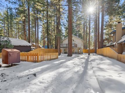 874 San Jose Avenue, South Lake Tahoe, CA 96150 Photo